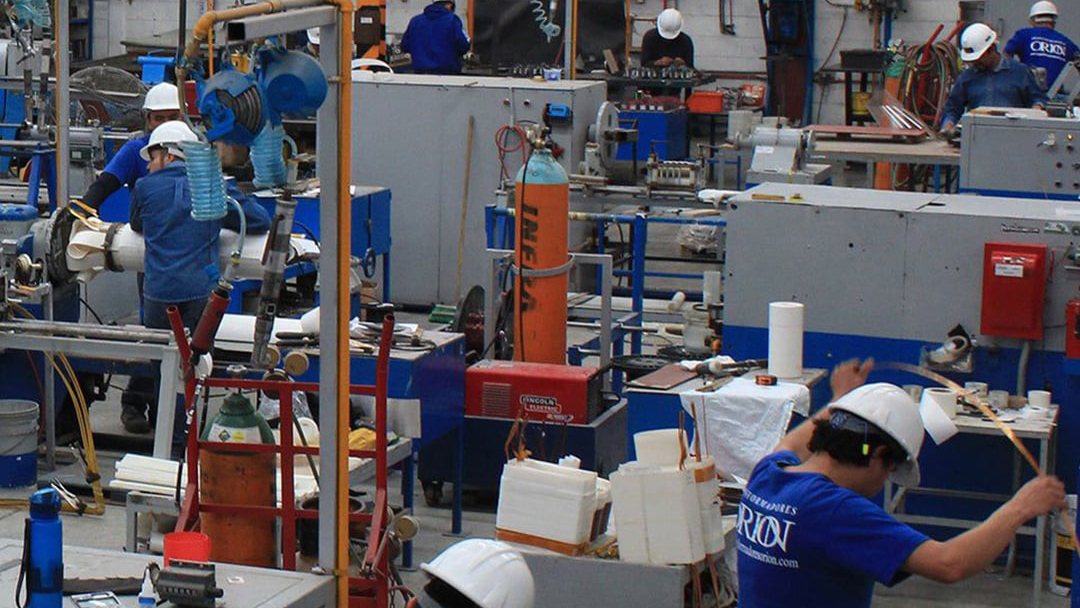 Transformadores Orión production floor, coil and tank work in progress